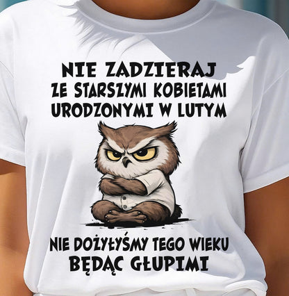 W LUTYM, NIE ZADZIERAJ ZE STARSZYMI KOBIETAMI - SNOW PO02 (SKU2605-415-02)
