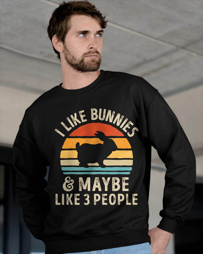 Like Bunnies And Maybe Like 3 People Bunny Rabbit Retro T-Shirt