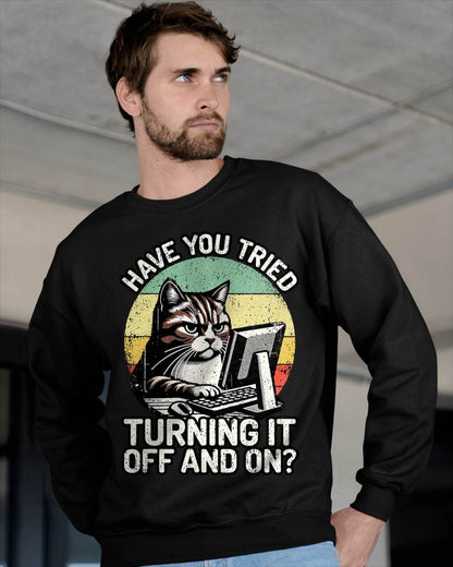 Tech Support Humor I Cat Tech Engineer I Computer IT Guy T-Shirt