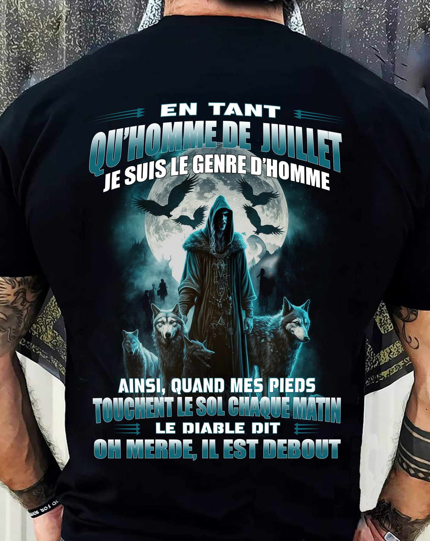 JUILLET, LE DIABLE DIT OH MERDE, IL EST DEBOUT – SNOW MALE07 (SKU26T-01185-07)
