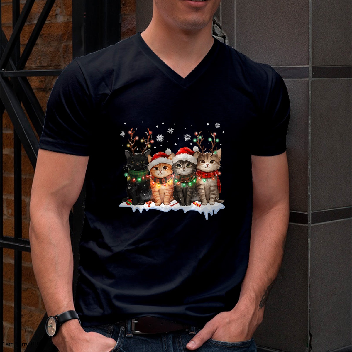 Cat Christmas Light Reindeer Santa Christmas Cat Lover T-Shirt - Christmas Unisex T-Shirt/Hoodie/Sweatshirt - SNOW00