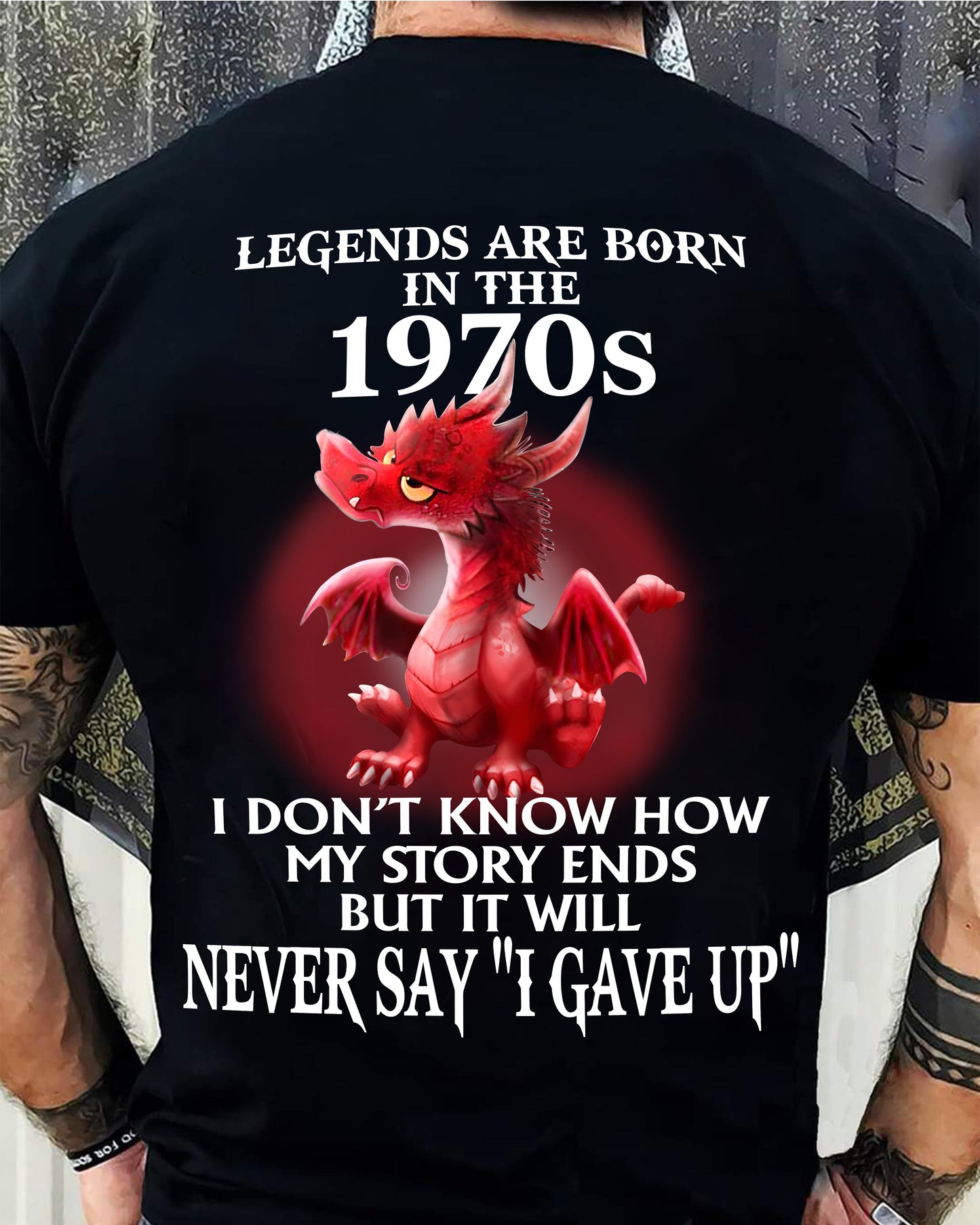1970s - NEVER SAY GIVE UP - BIRTHDAY T-SHIRT FOR MEN - SNOW00 (SKU12-163-1970)