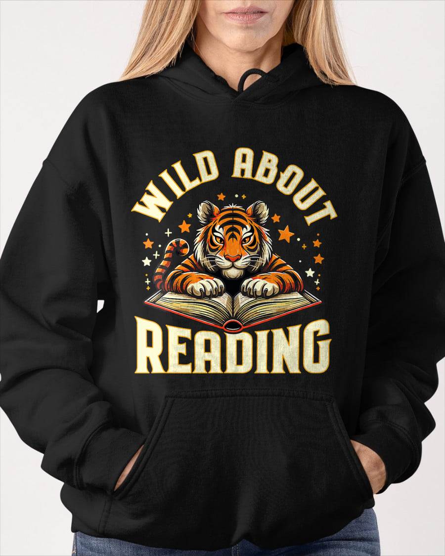 Wild About Reading Tiger Design for Teachers & Students T-Shirt