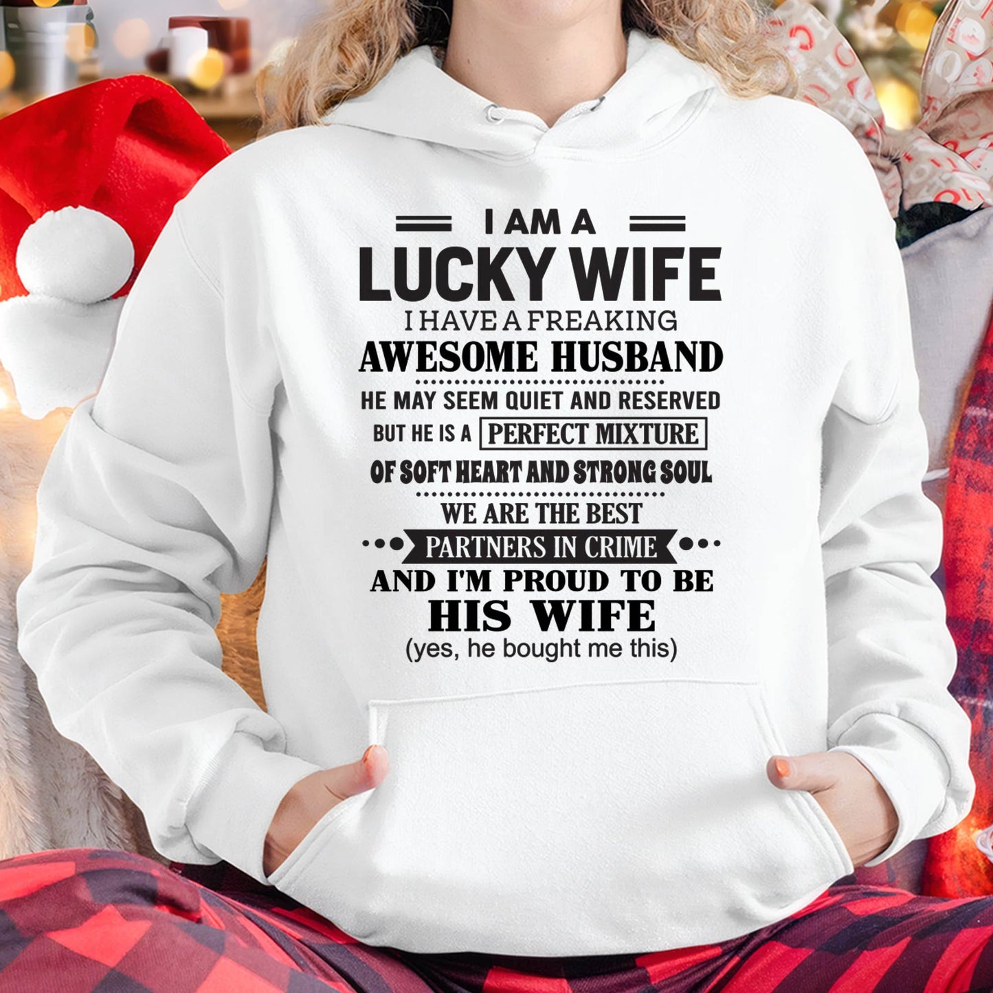 I HAVE A FREAKING AWESOME HUSBAND – Gift T Shirt From Husband For Wife – SNOW FEMALE00 (SKU26T-01302-00)