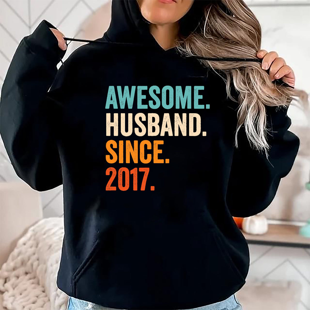 Best Wife Shirt, Wife and Husband Unisex T-Shirt/Hoodie/Sweatshirt HLT00 - Awesome Husband Since 2017 7th wedding anniversary 7 years T-Shirt