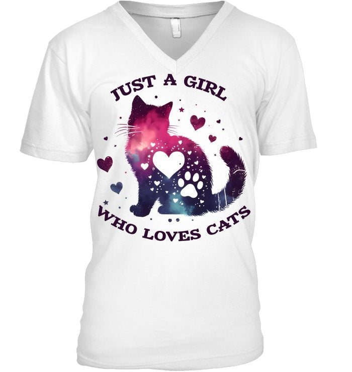 JUST A GIRL WHO LOVE CAT T SHIRT