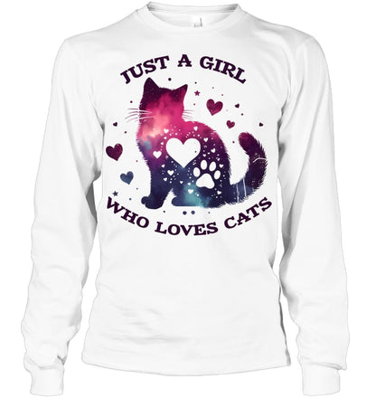 JUST A GIRL WHO LOVE CAT T SHIRT