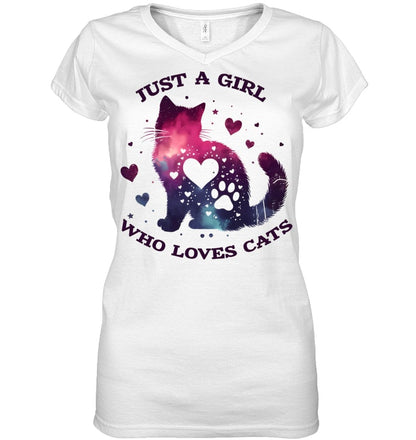 JUST A GIRL WHO LOVE CAT T SHIRT