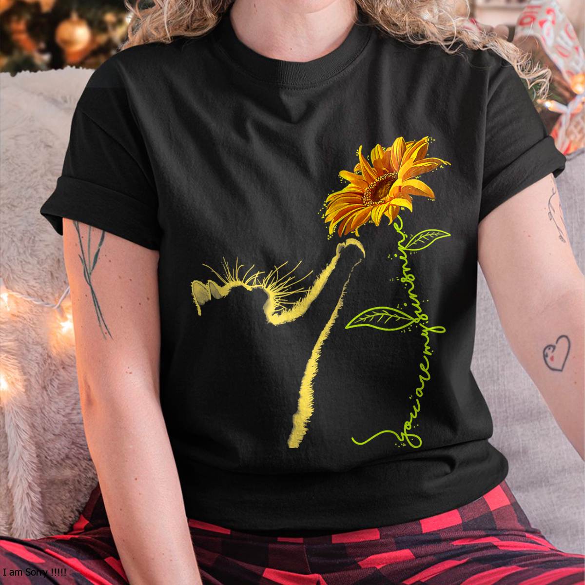 Cat Sunflower Gifts for Cat Lovers, Cat Mom, Cat Lady, Women T-Shirt (SKU-SNOW-04)