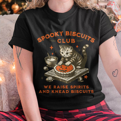 Spooky Biscuits Club Cat, Funny Halloween Baking Tee T-Shirt