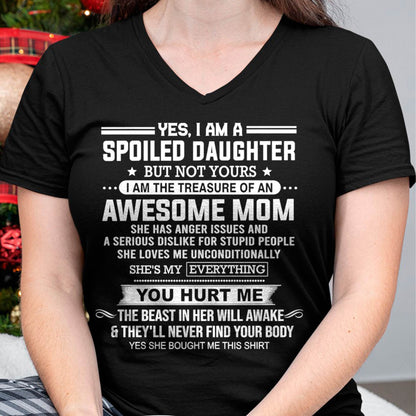 I AM THE TREASURE OF AN AWESOME MOM - GIFT T SHIRT FROM MOM FOR DAUGHTER - SNOW00 (SKU2603-366-00)