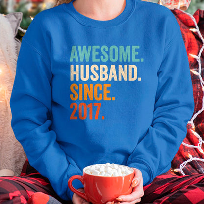 Best Wife Shirt, Wife and Husband Unisex T-Shirt/Hoodie/Sweatshirt HLT00 - Awesome Husband Since 2017 7th wedding anniversary 7 years T-Shirt