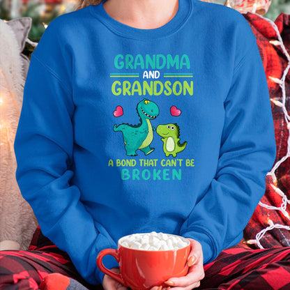 Best Grandma Shirt, Proud Grandma Unisex T-Shirt/Hoodie/Sweatshirt HLT00 - Grandma And Grandson A Bond That Can't Be Broken Dinosaur T-Shirt (1)