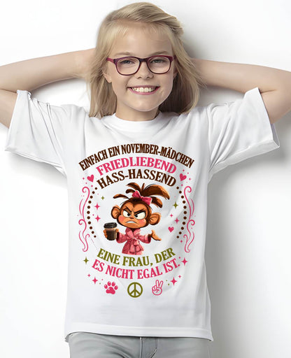 NOVEMBER, FRIEDLIEBEND HASS-HASSEND EINE FRAU, DER ES NICHT EGAL IST - SNOW GER11 (SKU2605-352-11)