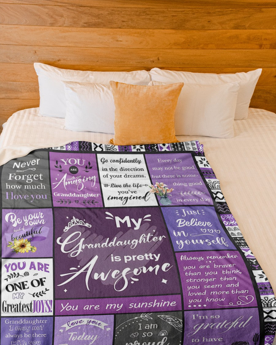 BLANKET FOR GRANDDAUGHTER – COMFORT & WARMTH GIFT FROM GRANDPARENTS  Sherpa Fleece Quilt Blanket SNOW (SKUB11-BLK-03)