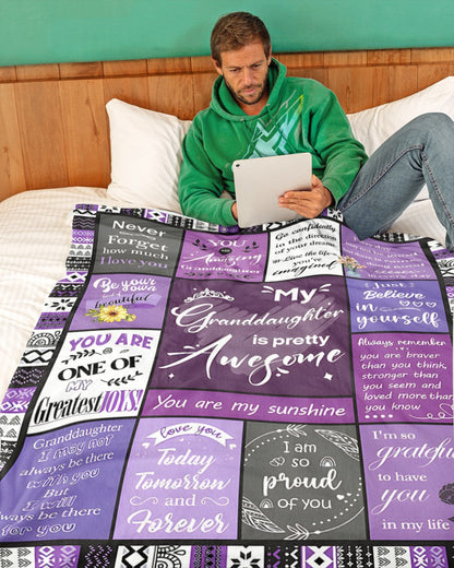 BLANKET FOR GRANDDAUGHTER – COMFORT & WARMTH GIFT FROM GRANDPARENTS  Sherpa Fleece Quilt Blanket SNOW (SKUB11-BLK-03)