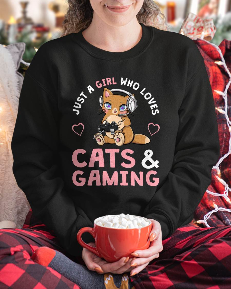 Just A Girl Who Loves Cats and Gaming Cute Gamer Cat T-Shirt