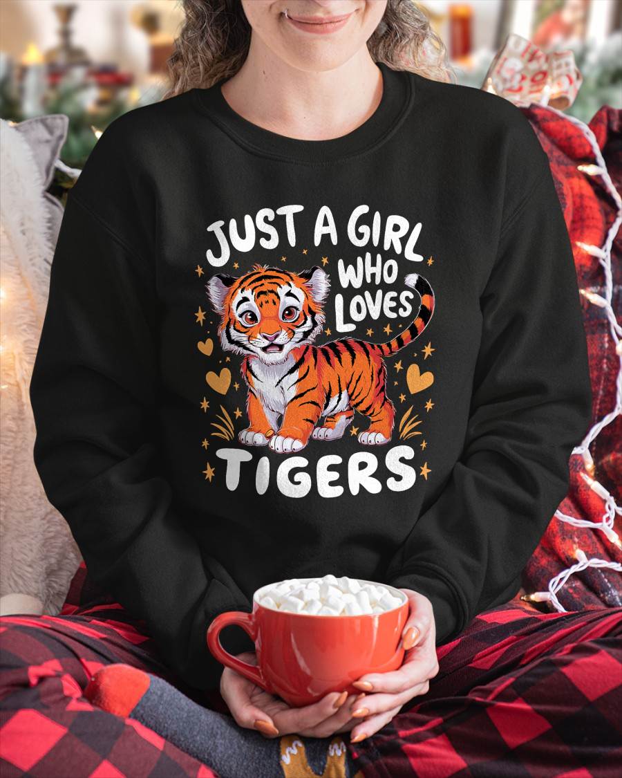 Just a Girl Who Loves Tigers Cute Tiger T-Shirt