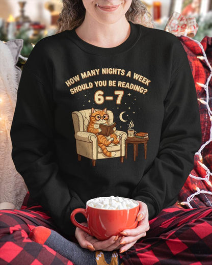 Funny Cat Reading 6-7 Meme English Teacher Book Lover Humor T-Shirt