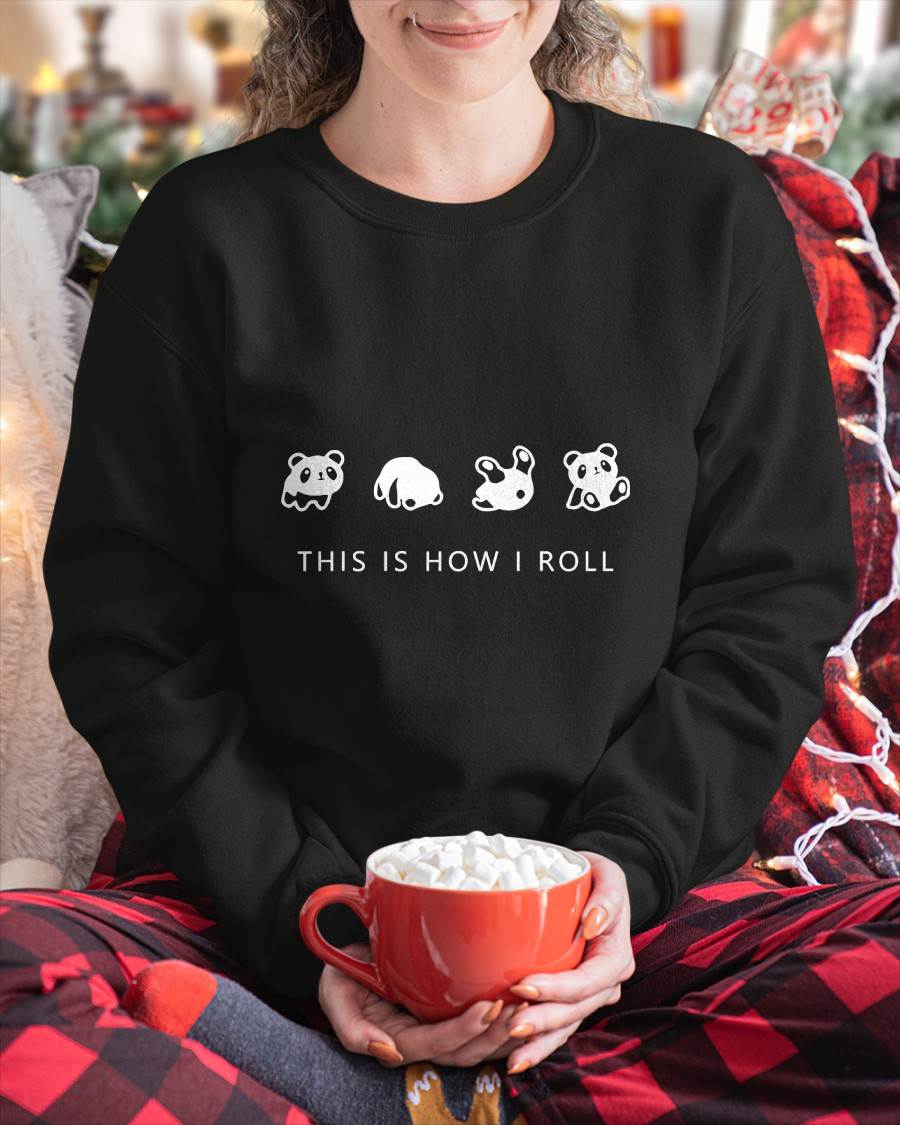 This is How I Roll - Panda Classic T-Shirt