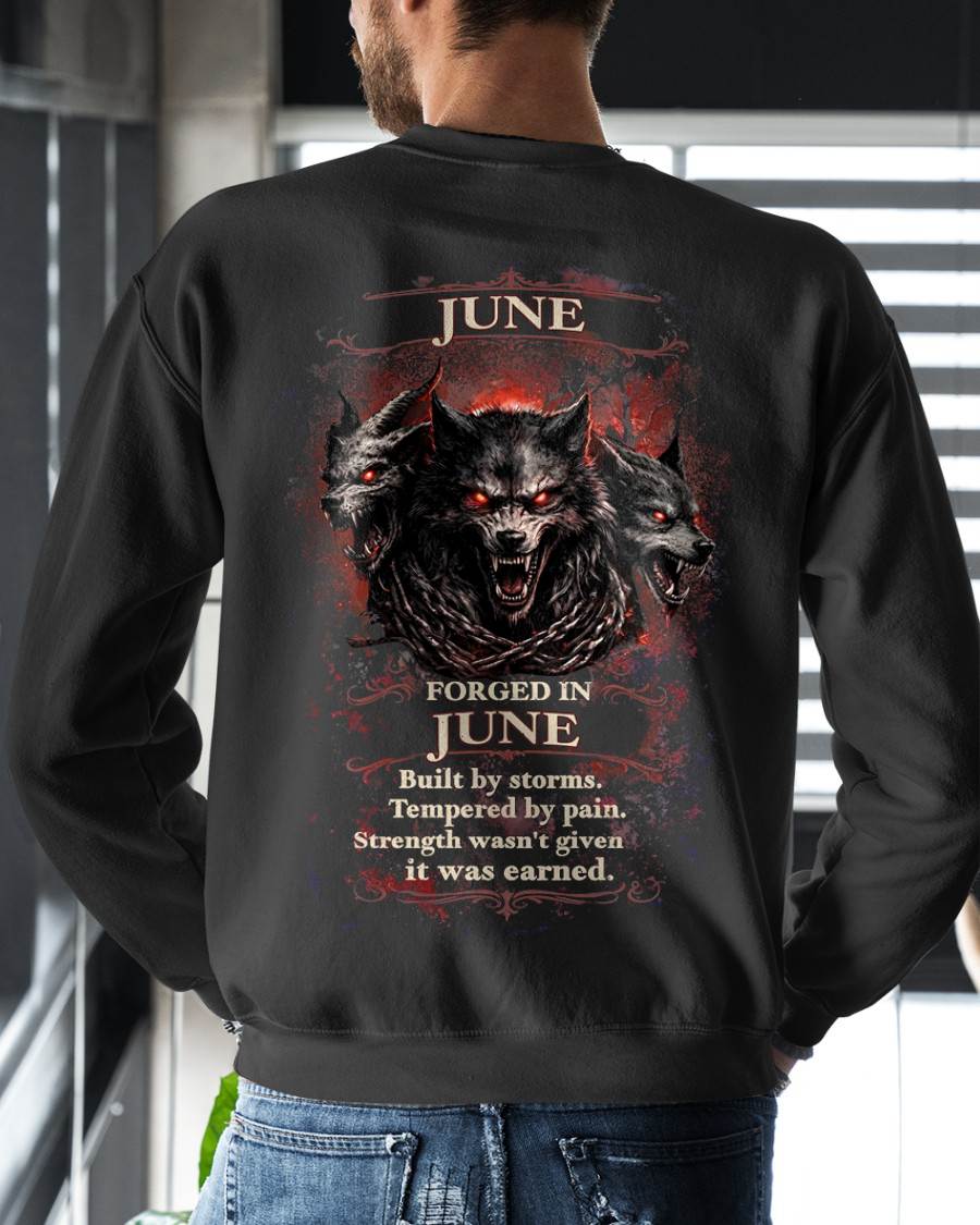 JUNE SHIRT, Strength wasn't given it was earned – SNOW MALE06 (SKU2602-164-06)