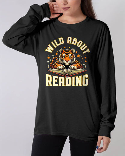 Wild About Reading Tiger Design for Teachers & Students T-Shirt