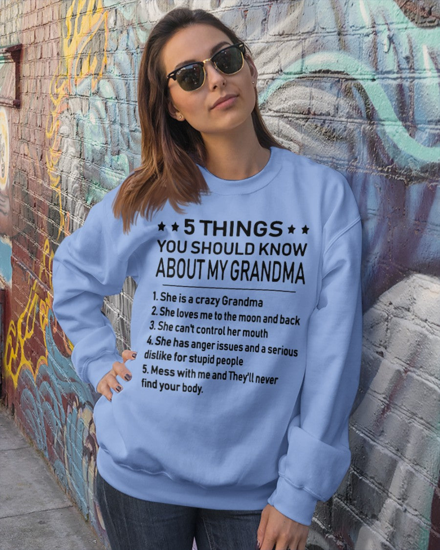 5 THINGS  YOU SHOULD KNOW ABOUT MY GRANDMA - Gift for granddaughter snow00 (SKU10-18)