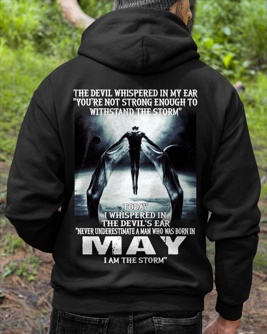 MAY, NEVER UNDERESTIMATE A MAN WHO WAS BORN IN MAY-SNOW MALE05 (SKU08-35-05)