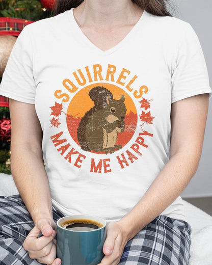 Squirrels Make Me Happy - Vintage Squirrel T-Shirt