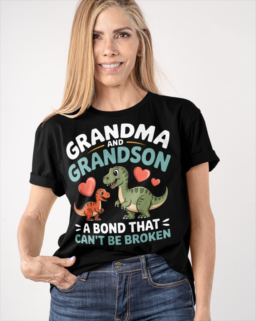 GRANDMA AND GRANDSON A BOND THAT CAN'T BE BROKEN DINOSAUR UNISEX T-SHIRT - snow00 (SKU-GMS5)