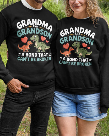 GRANDMA AND GRANDSON A BOND THAT CAN'T BE BROKEN DINOSAUR UNISEX T-SHIRT - snow00 (SKU-GMS5)