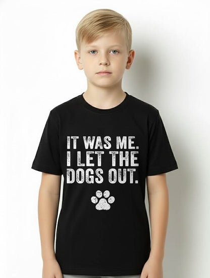 Funny It was Me I Let The Dogs Out Dog Lover Distressed Men Women T-Shirt